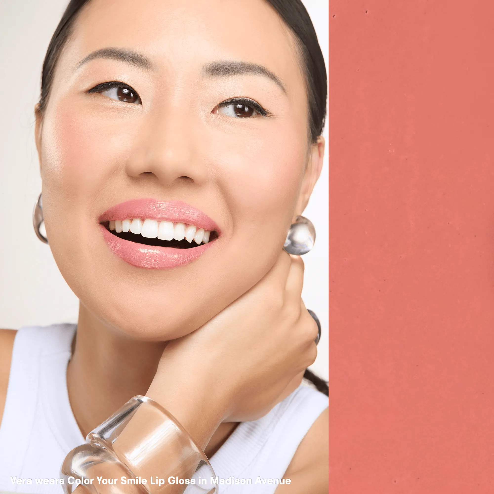 Madison Avenue - Color Your Smile Lighted Lip Gloss®️