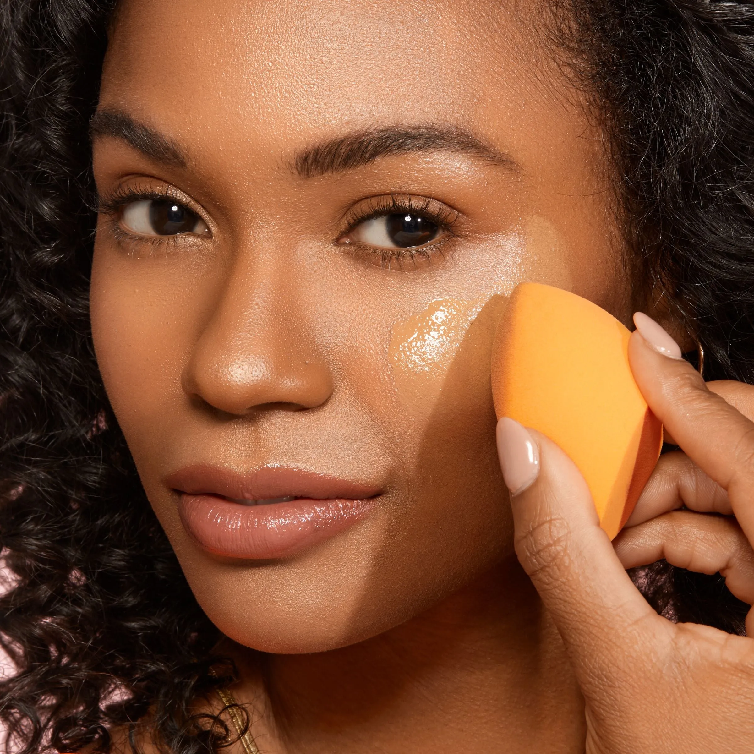 Miracle Complexion Sponge   Miracle 2-In-1 Powder Puff