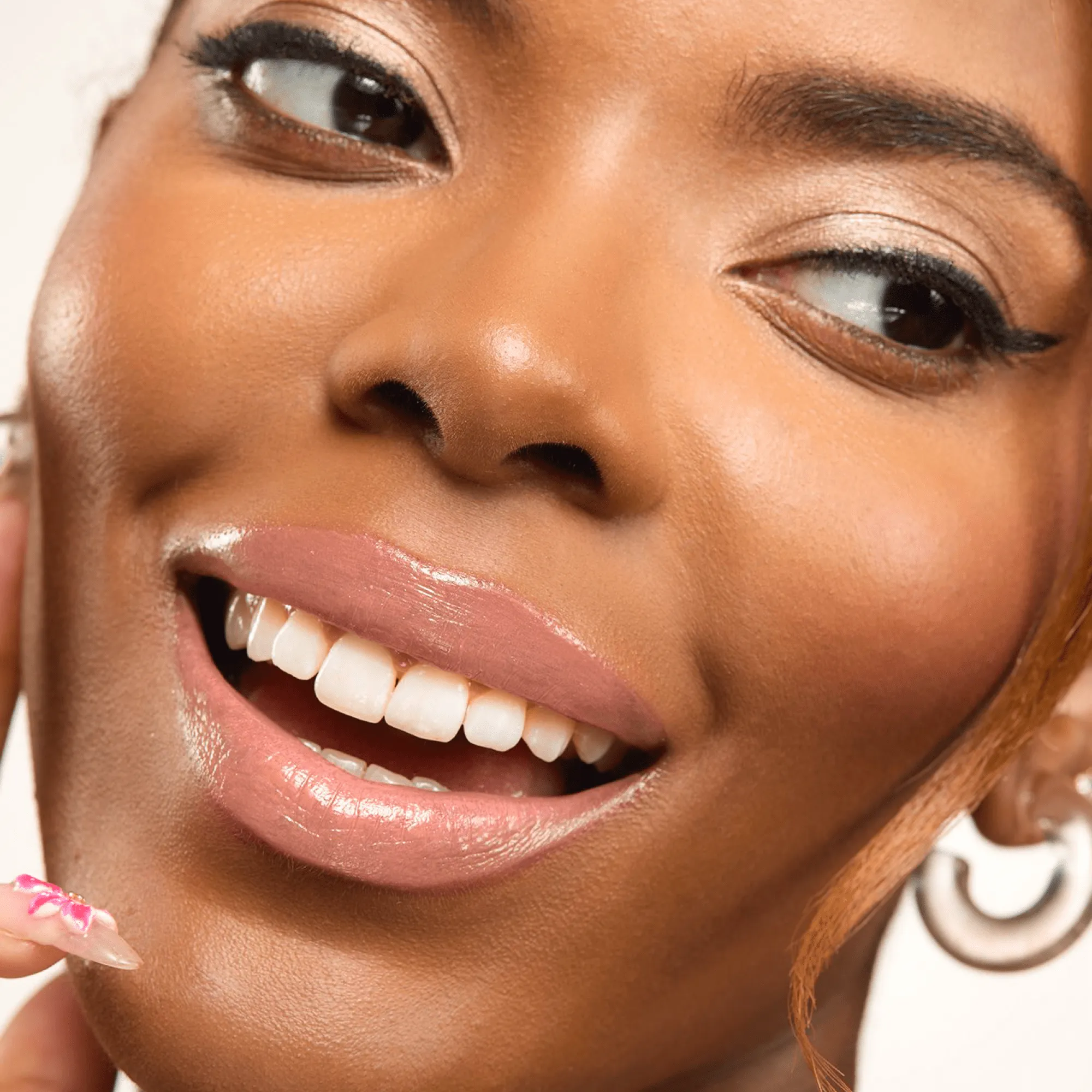 Nude - Color Your Smile Lighted Lip Gloss®️